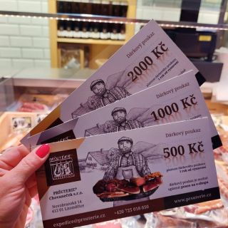 Pokud si nejste jisti, co přesně by vaši blízcí ocenili, dárkové poukazy jsou ideální volbou. 🎁 Můžete je zakoupit online...